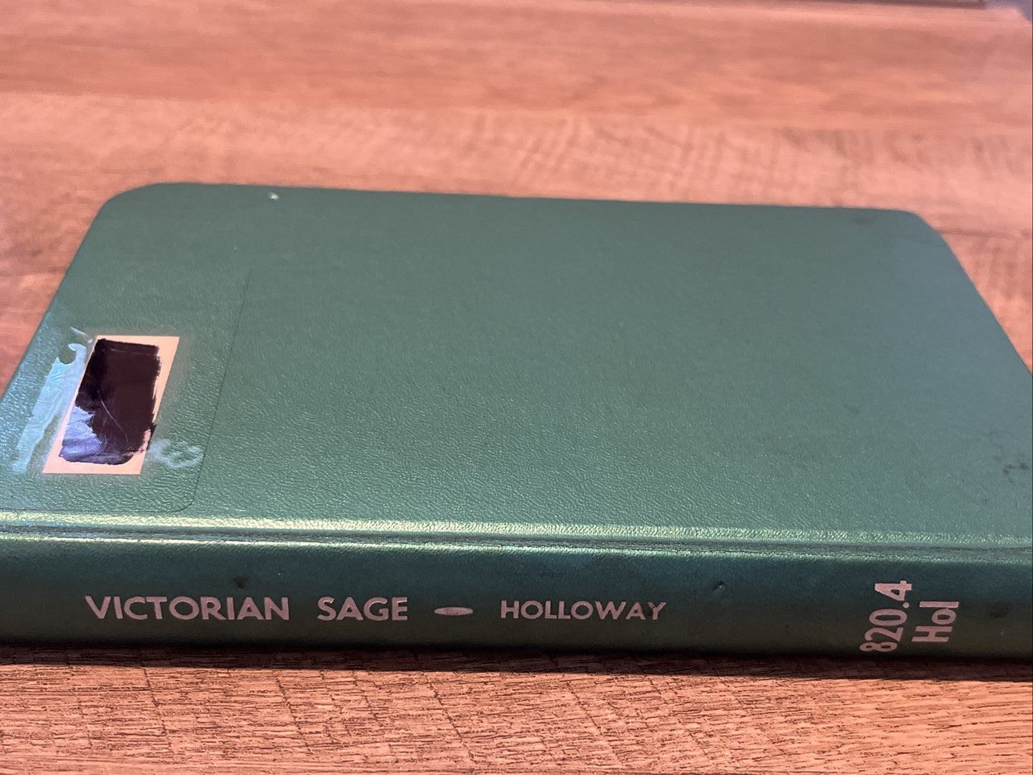 John Holloway the Victorian sage: Studies in Argument (John Holloway - 1953
