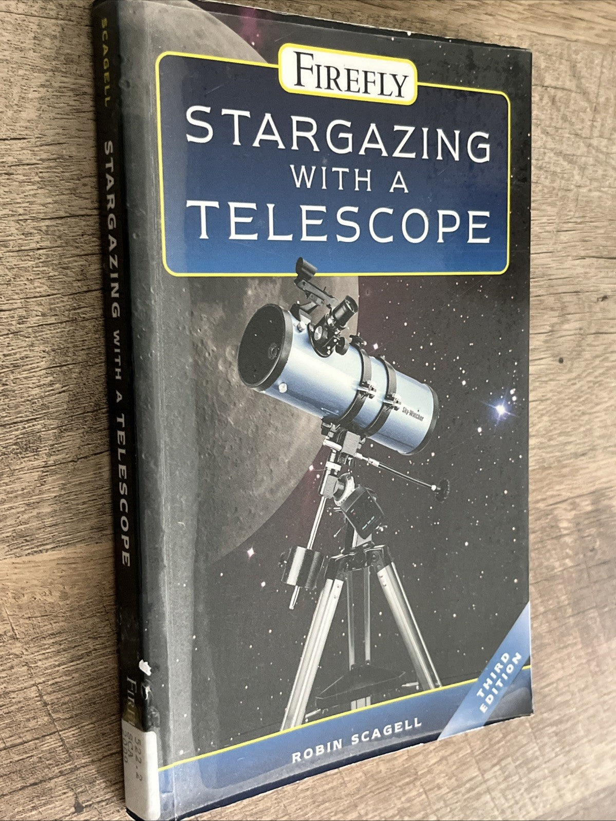 STARGAZING WITH A TELESCOPE By Robin Scagell *Excellent Condition*