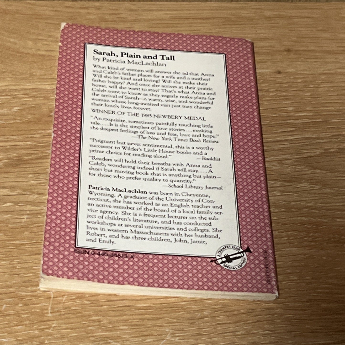 Sarah Plain and Tall INSCRIBED & SIGNED Patricia MacLachlan Newbery Medal Winner