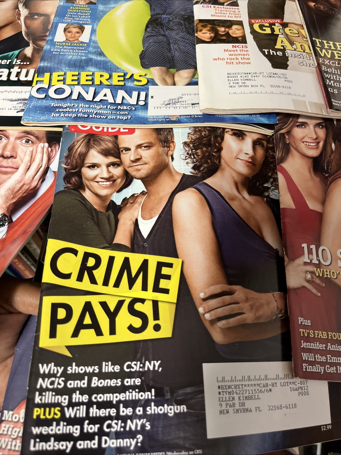 TV GUIDES LOT OF 22  MAGAZINES NCIS Dynamic Duo, Lost, Hot Bods! 2006 -2011