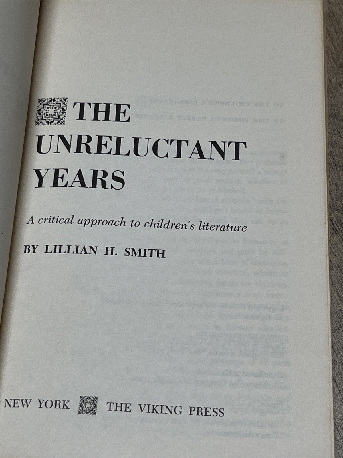 The Unreluctant Years: A Critical Approach to Children's Literature By Lillian