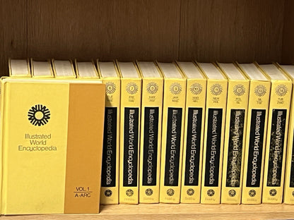 Illustrated World Encyclopedia  Volume 1 - 15 Complete Set 1972