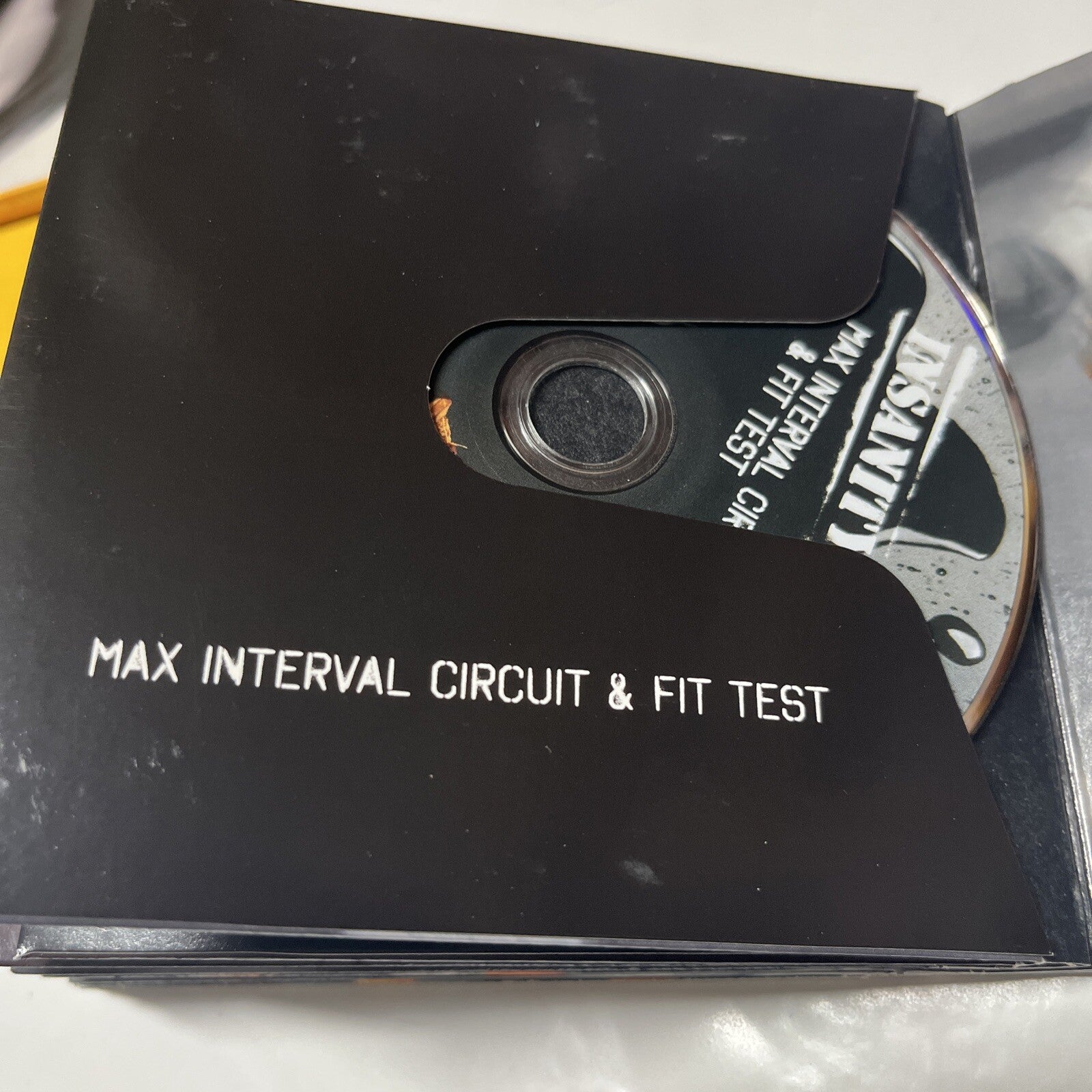 Insanity: Ultimate Cardio Workout (9 Disc)  Missing Dig deeper & Fit Test