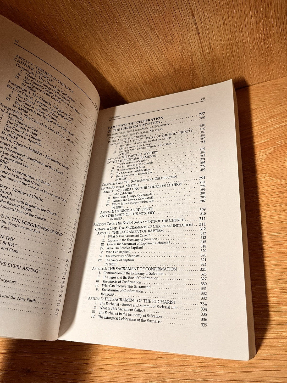 CATECHISM OF THE CATHOLIC CHURCH/ENGLISH By Liguori Publications & Libreria