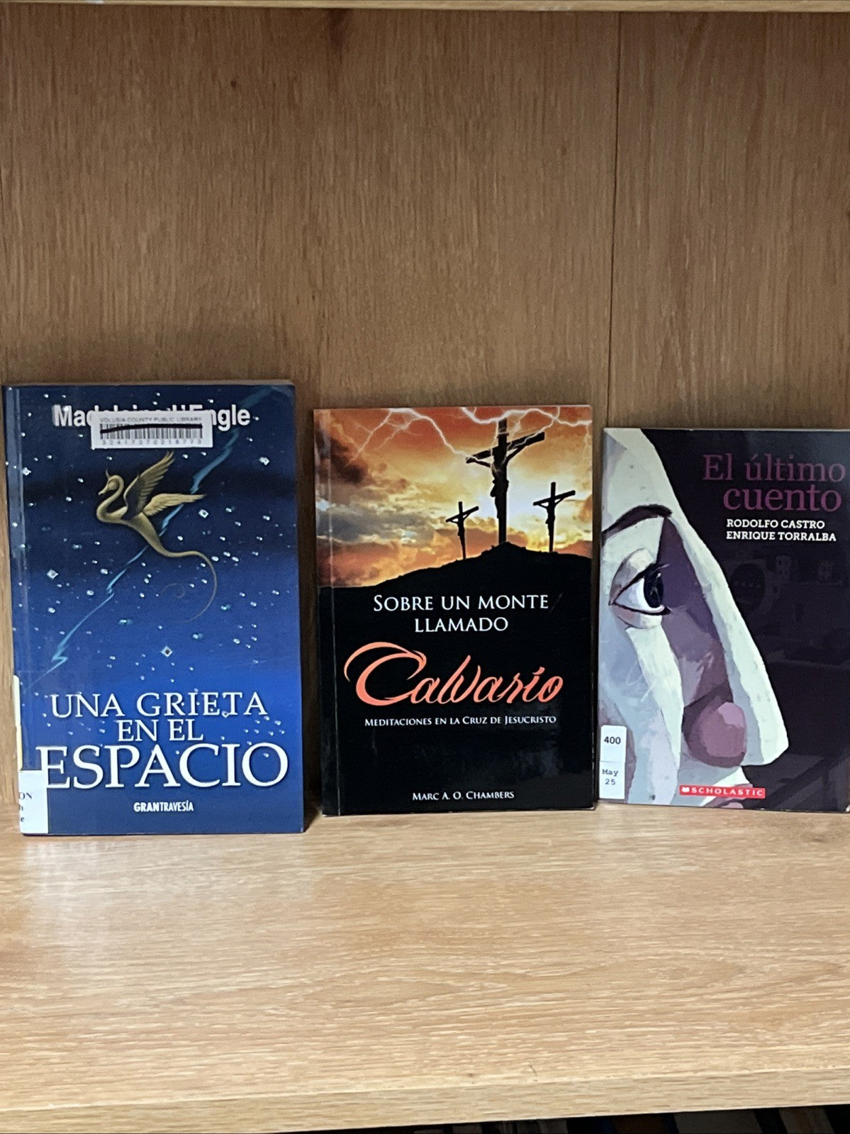 3 piece Spanish Book Lot