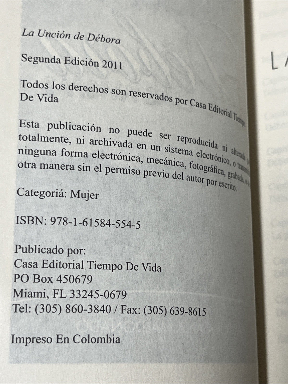 La Unción de Débora: Las Avispas by Clara Valenzuela
