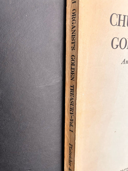 The Church Organist’s Golden Treasury: An Anthology of Choral Preludes Vol. 1