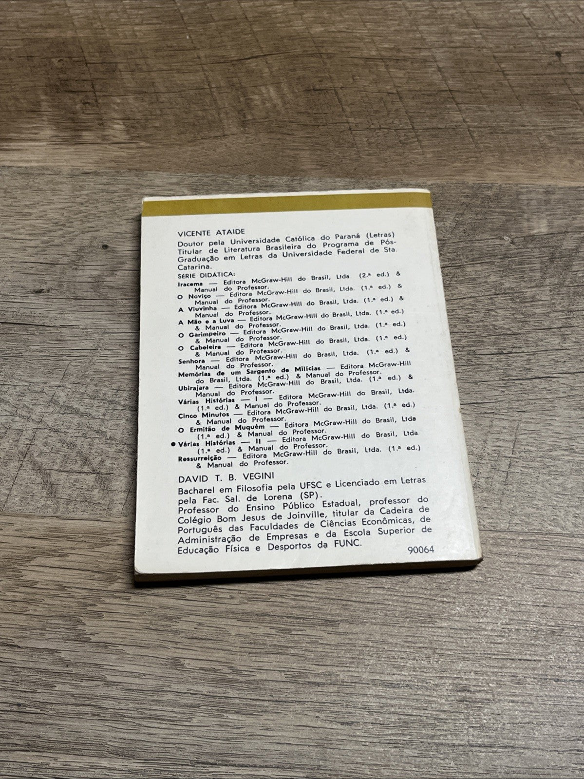 Serie Didatica Machado de Assis Varias Historians - 11  Vicente Ataide (Spanish)