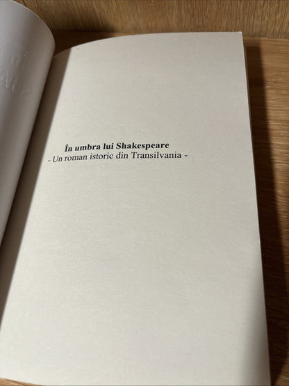Romania Book Lot of 3 Palatul Viselor | În umbra lui Shakespeare | Străvechi..