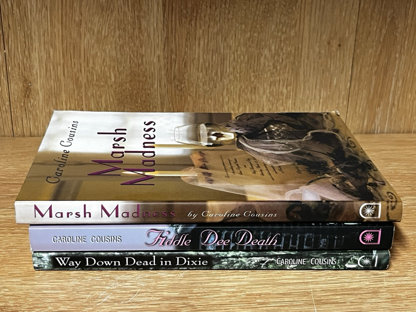 Caroline Cousin 3 Book Lot Dead In Dixie (Signed) Marsh Madness Fiddle Dee Death