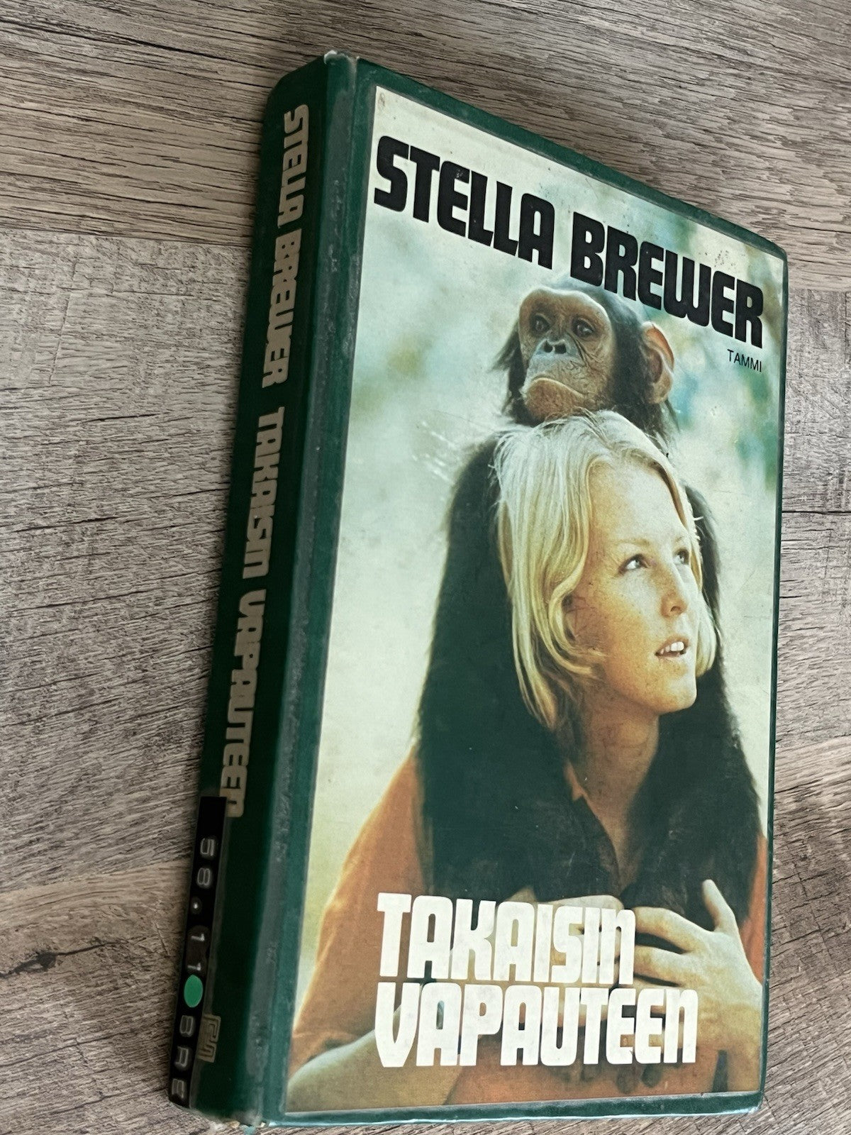 Takaisin Vapauteen The Forest Dwellers 1st Ed Stella Brewer ( 1978,Illus,Finnish