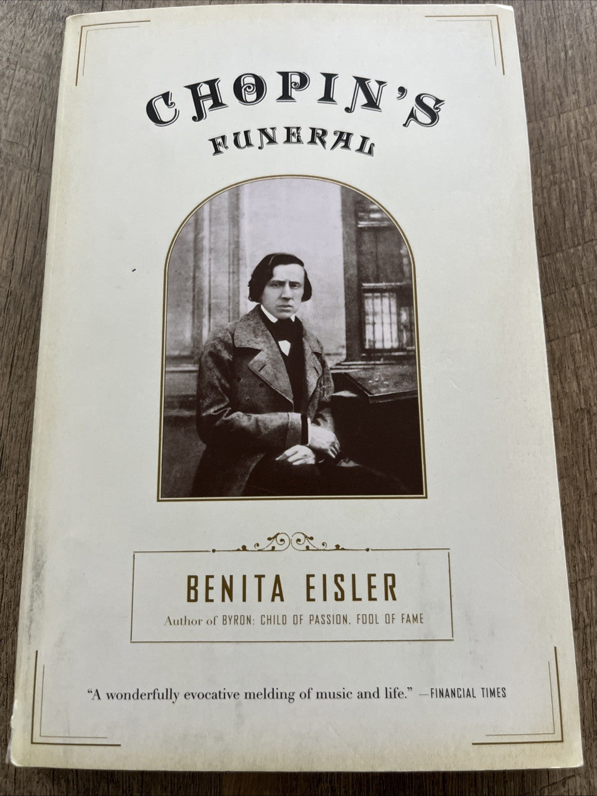Chopin's Funeral - Benita Eisler paperback
