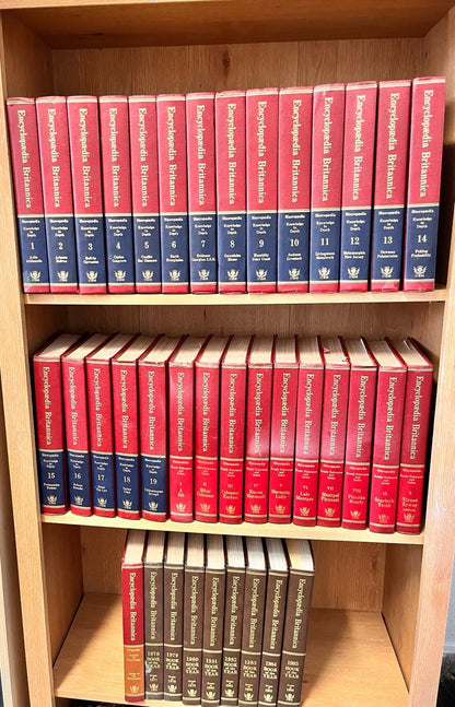 38 Vol Encyclopedia Britannica 1977 Complete Set Macropedia/micropedia Yearbook