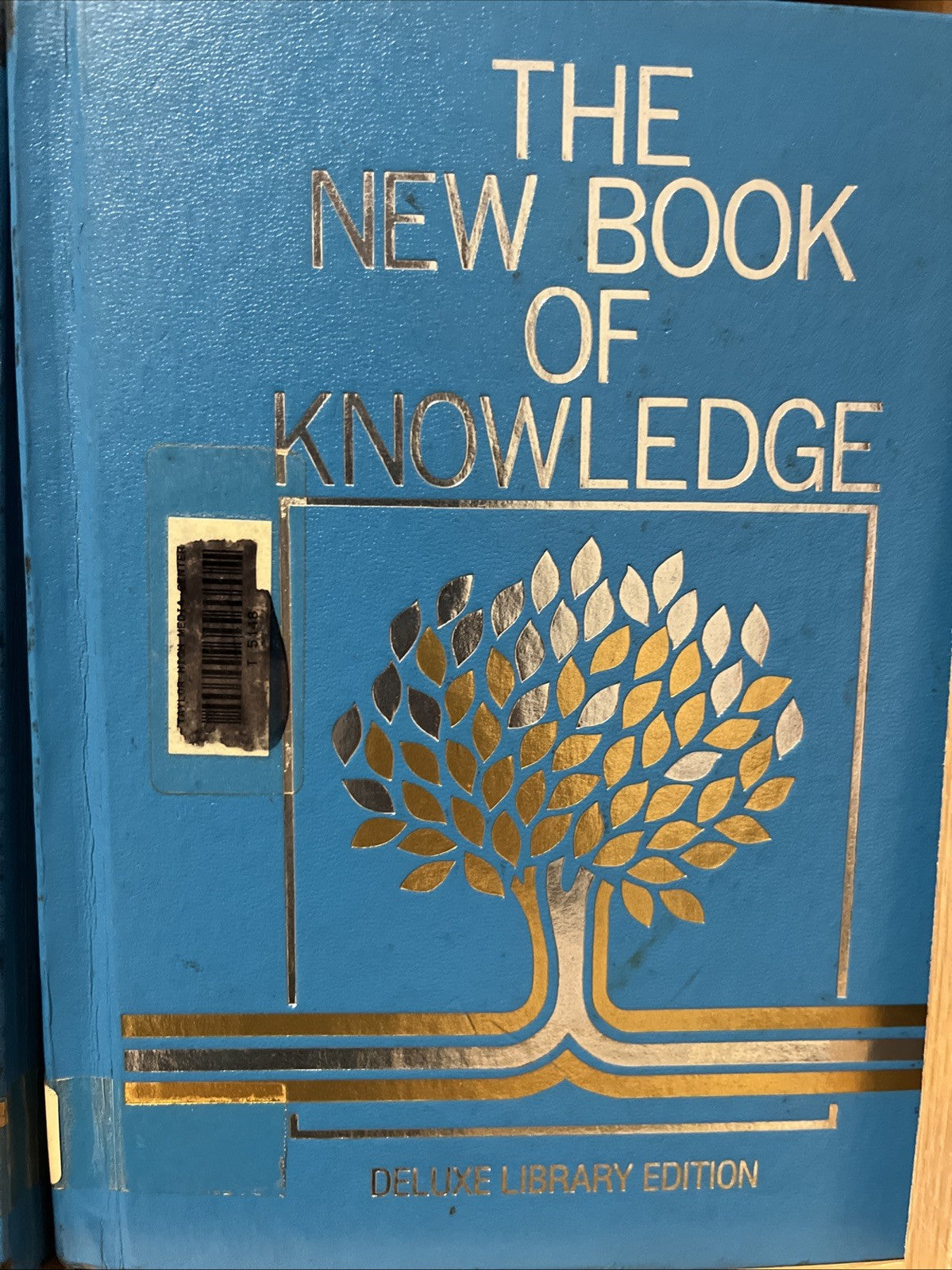 The New Book of Knowledge Encyclopedia 1989 Complete Set 21 Vols. Deluxe Lib Ed