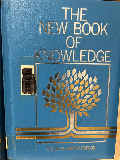 The New Book of Knowledge Encyclopedia 1989 Complete Set 21 Vols. Deluxe Lib Ed