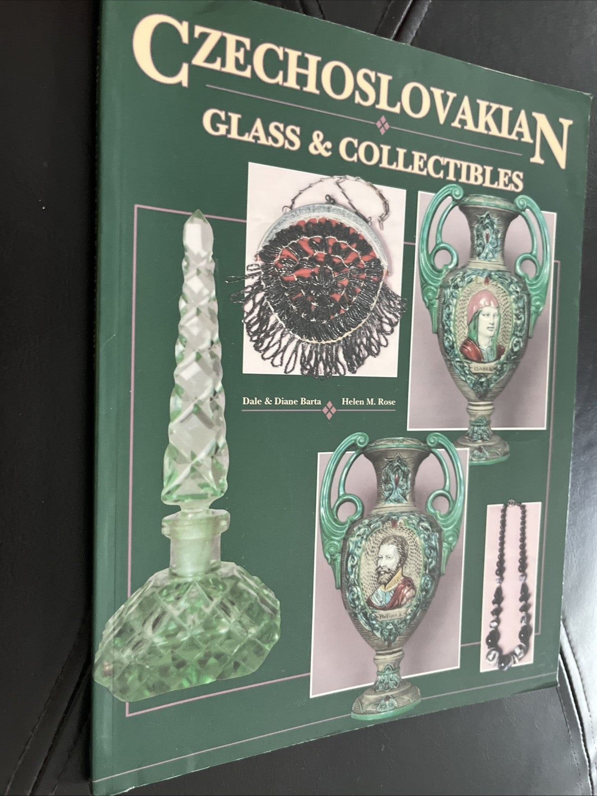 Czechoslovakian Glass and Collectibles by Dale Barta (1991, Trade Paperback)