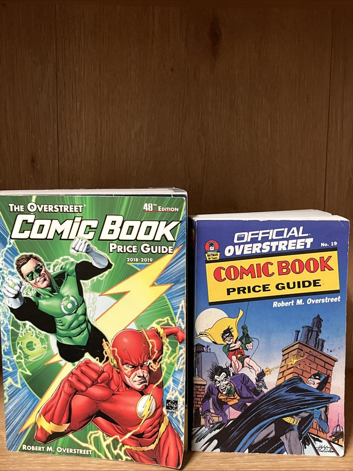 Official Overstreet Comic Book Price Guide  - 19 & 48 Edition 1989 | 2018-2019