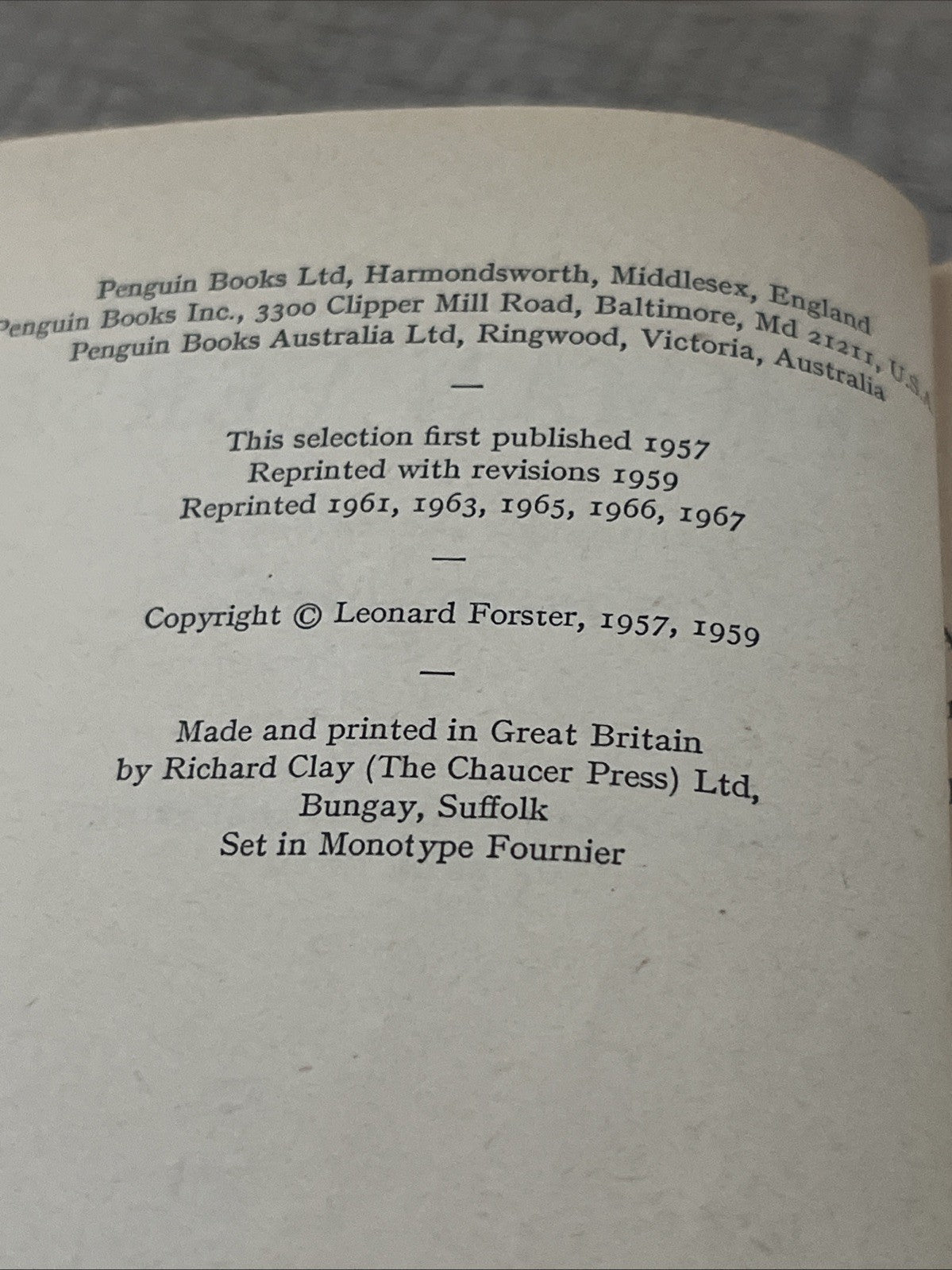 the penguin book of german verse by leonard foster 1959