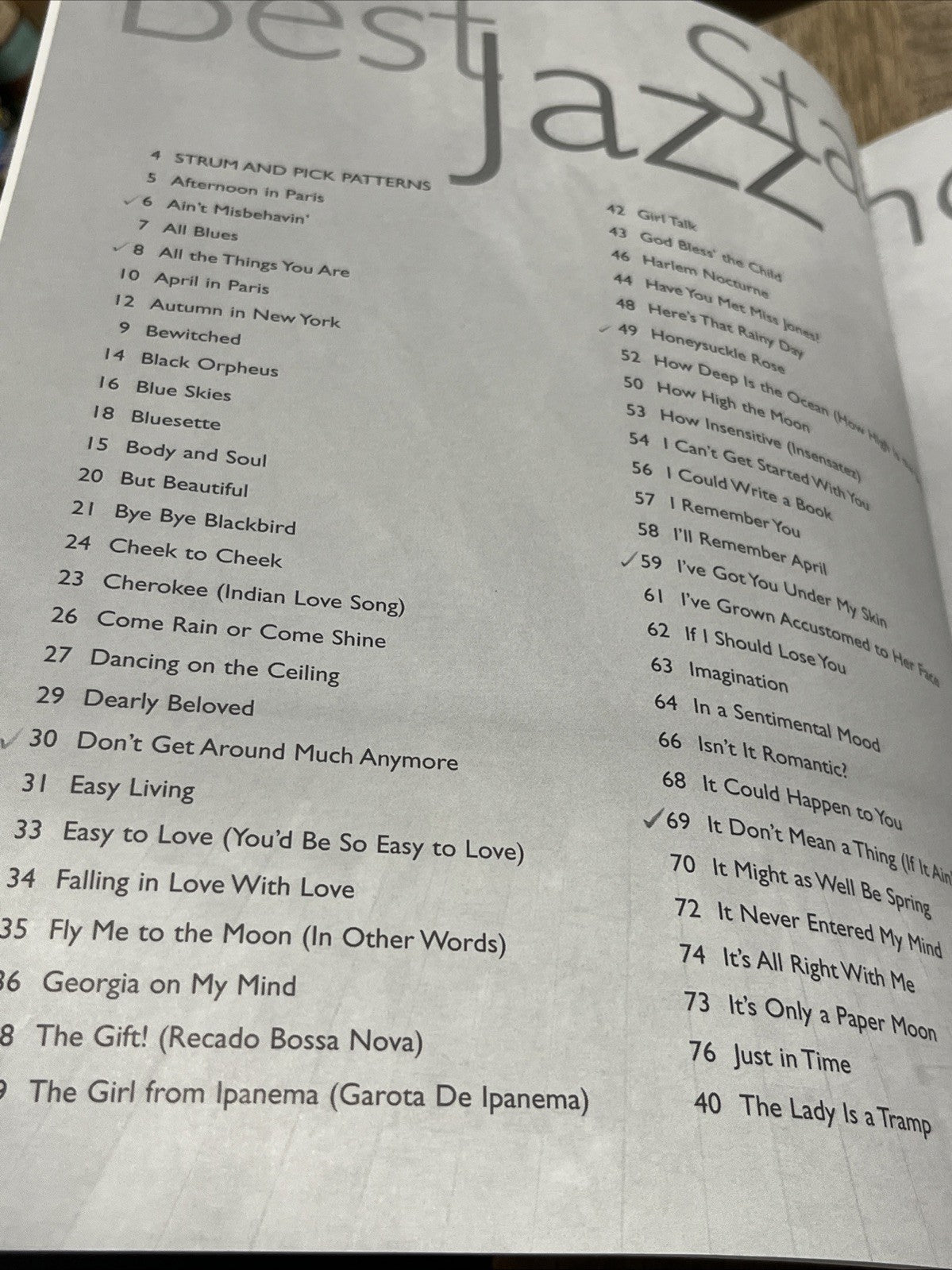 Hal Leonard Best Jazz Standards Ever Solo Guitar Book  Classic Songs