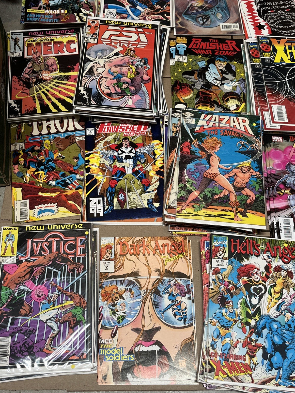 COMIC BOOK BULK LOT 26 COMICS Marvel Comics-