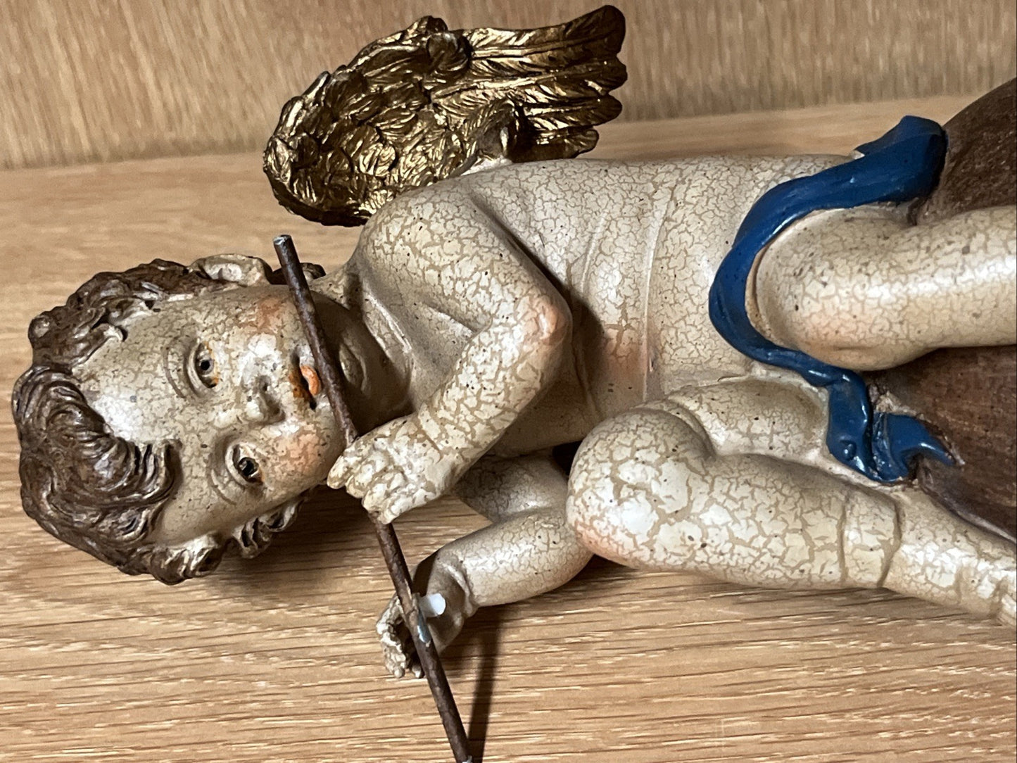 Figure Angel with Flute on Ball made of Artificial Resin (9 x 22 cm)