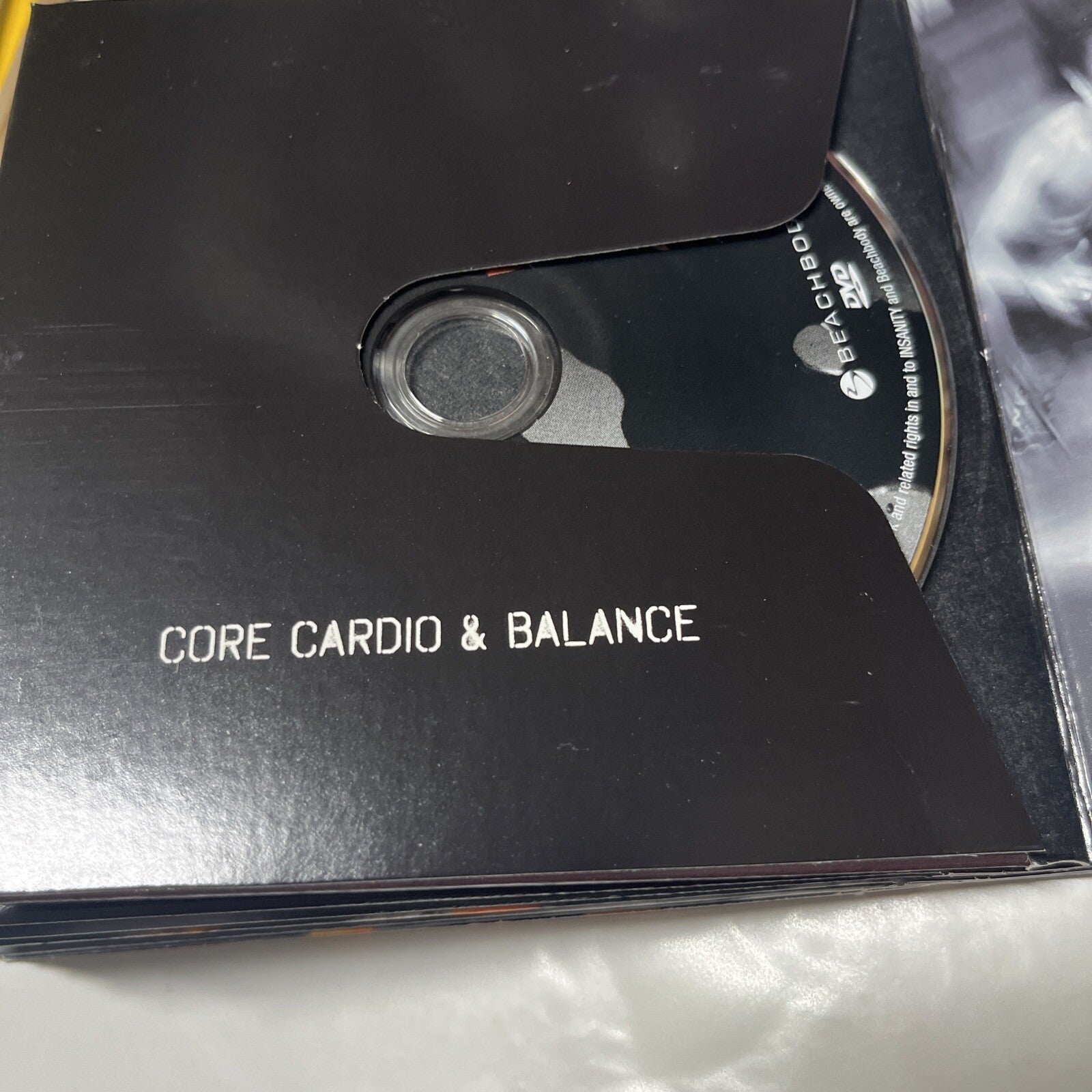 Insanity: Ultimate Cardio Workout (9 Disc)  Missing Dig deeper & Fit Test