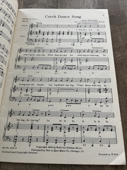 Songs To Sing With Descants New Recorded Ed by Beatrice Perham Krone 1940