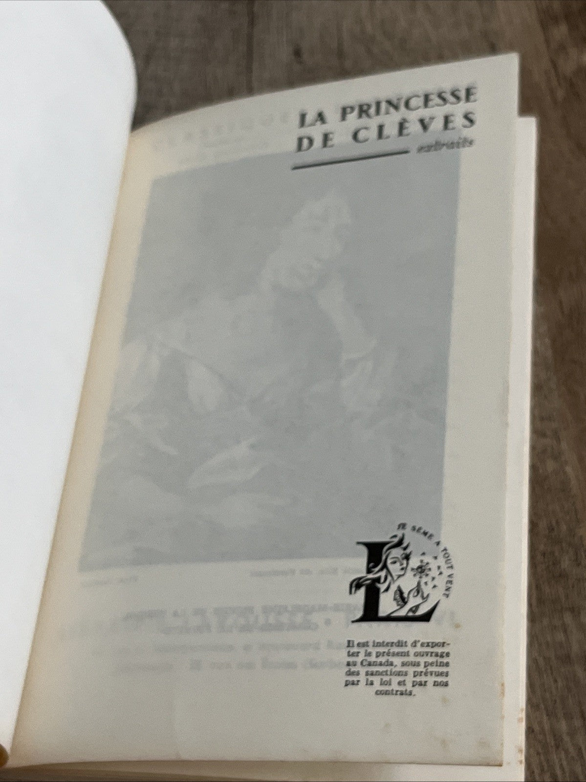 La Princesse de Clèves by Mme de La Fayette