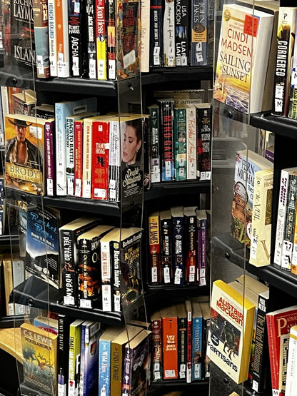 Lot of 40 Mystery Thriller Suspense Fiction Paperback Books RANDOM MIX UNSORTED
