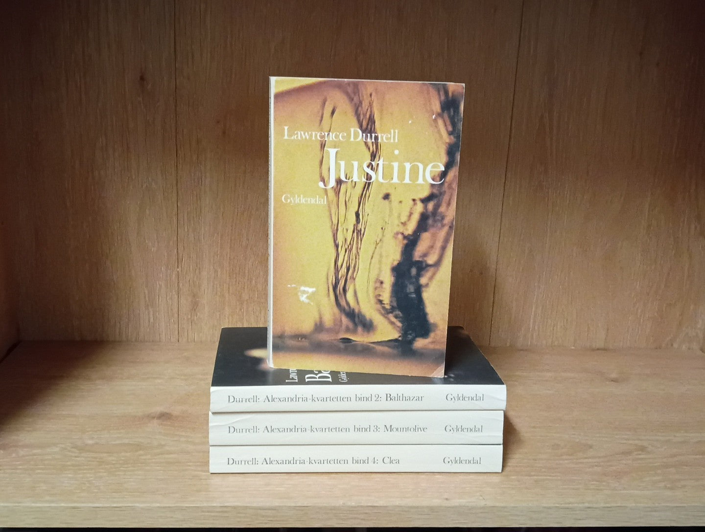 Lot of 4 ~ Lawrence Durrell  ~ Mountolive ~ Clea ~ Balthazar ~ Justine ( Denmark