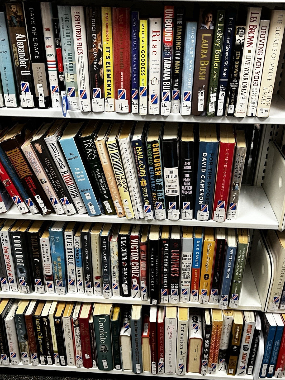Lot of 40 Mystery Thriller Suspense Fiction Paperback Books RANDOM MIX UNSORTED