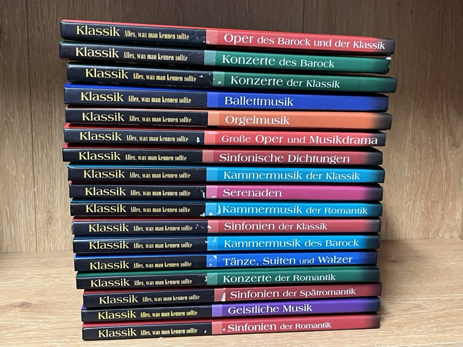 Klassik - Alles, was man kennen sollte. Volume 17 Book Set Und 34 CDs Set