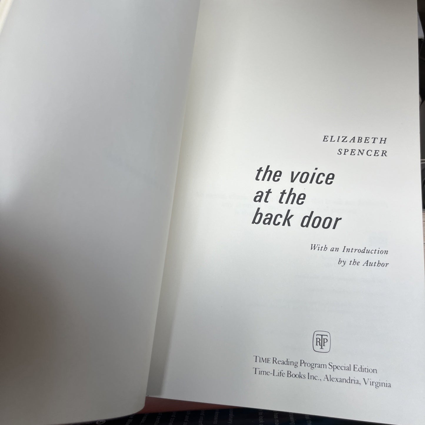 The Voice at the Back Door by Elizabeth Spencer (1982, Paperback)