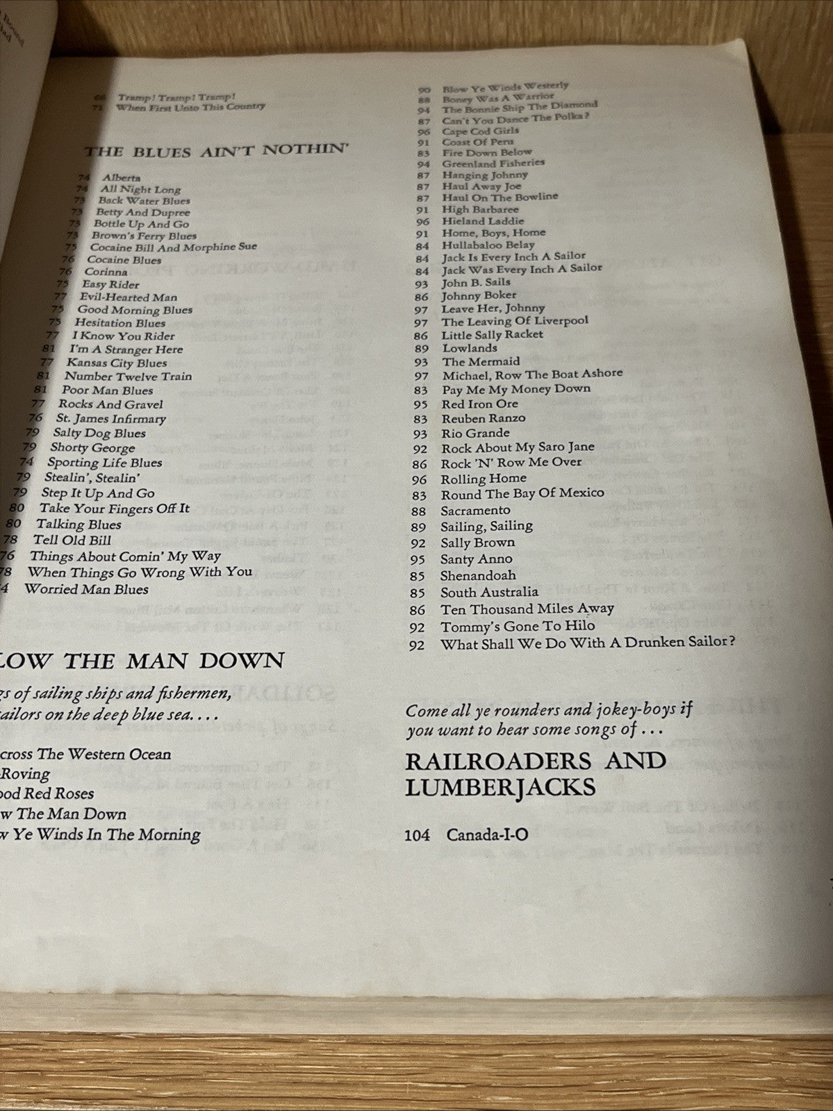 FOLKSINGER'S WORKBOOK words to over 1000 songs, Fred & Irwin Silber
