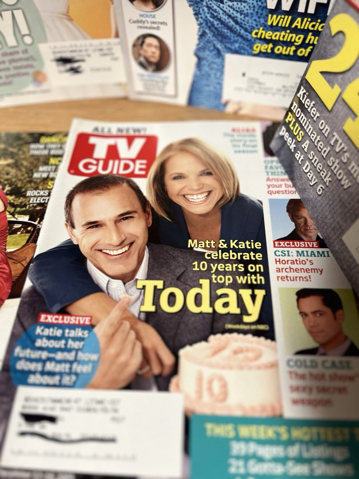 Lot of 30 TV Guide Magazine Issues 1999/2005/2006/2007/2008/2009/2010/2011/2012