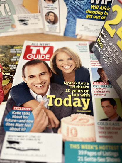 Lot of 30 TV Guide Magazine Issues 1999/2005/2006/2007/2008/2009/2010/2011/2012
