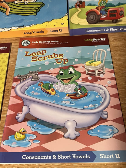 Lot of 7 Leap Frog Early Reading Series Leap Reader Interactive &  Scholastic