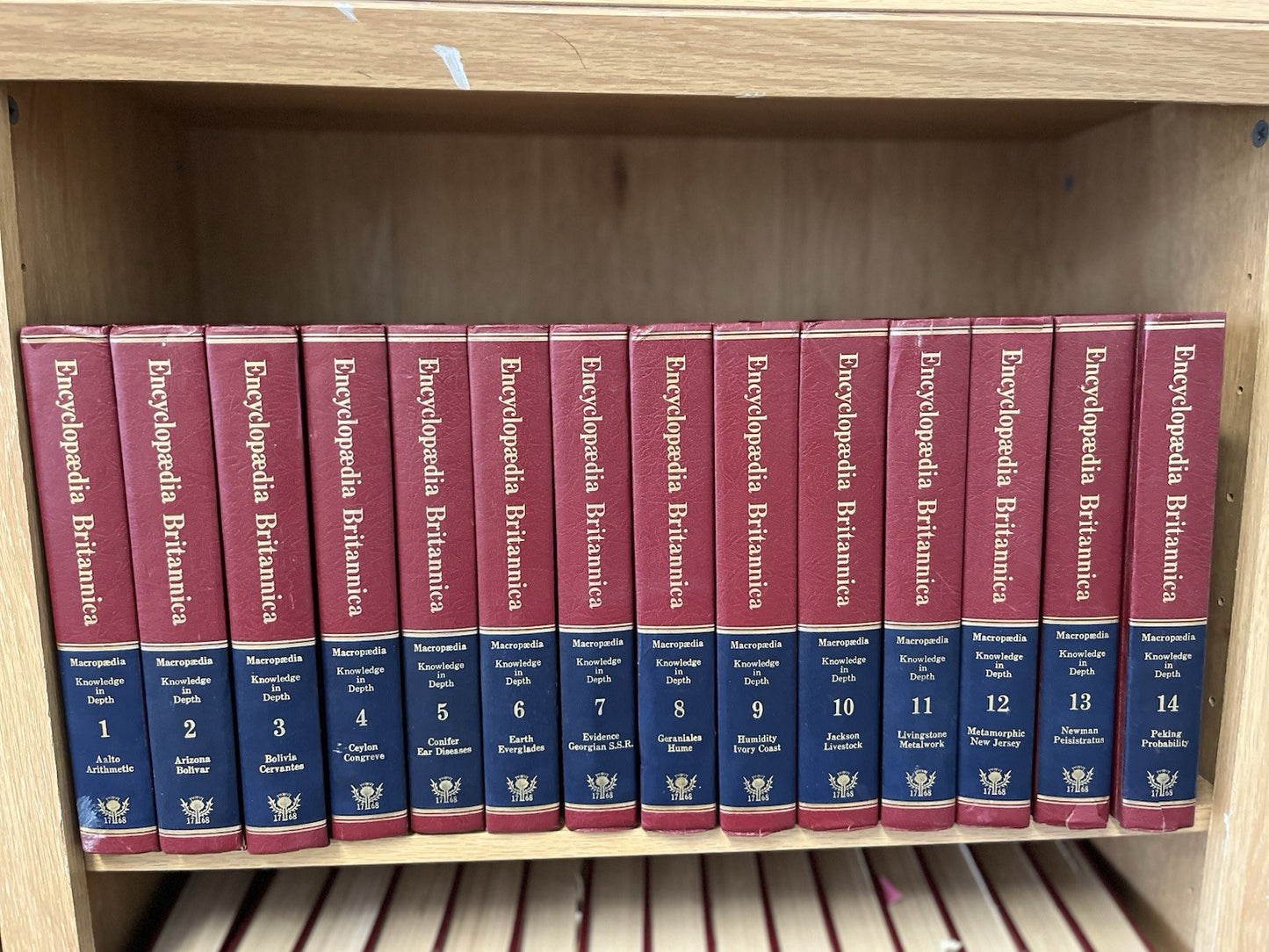 Encyclopedia Britannica 1977 ~38 Vol Complete Set Macropedia/micropedia Yearbook
