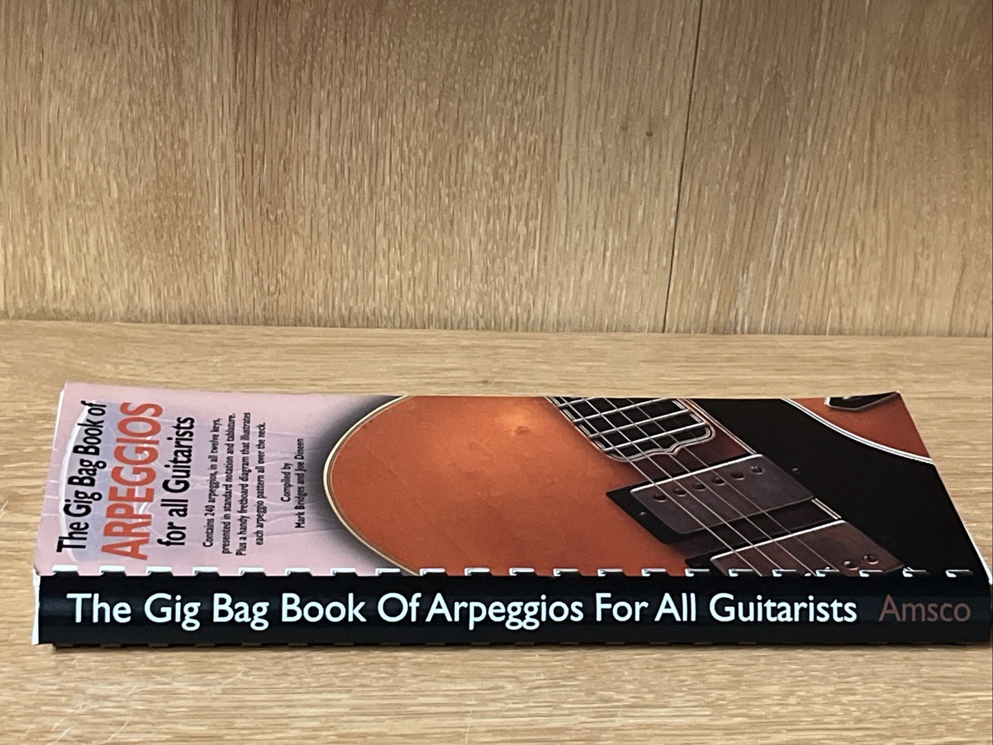 The Gig Bag Book of Arpeggios for All Guitarists by Mark Bridges & Joe Dineen