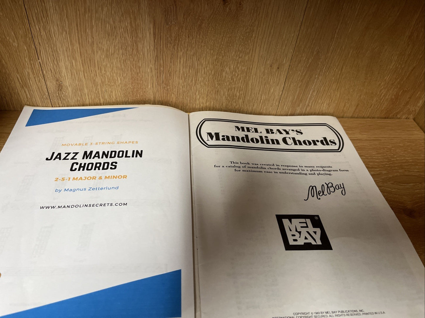 Mel Bay's Mandolin Chords & Electric Bass Method-1