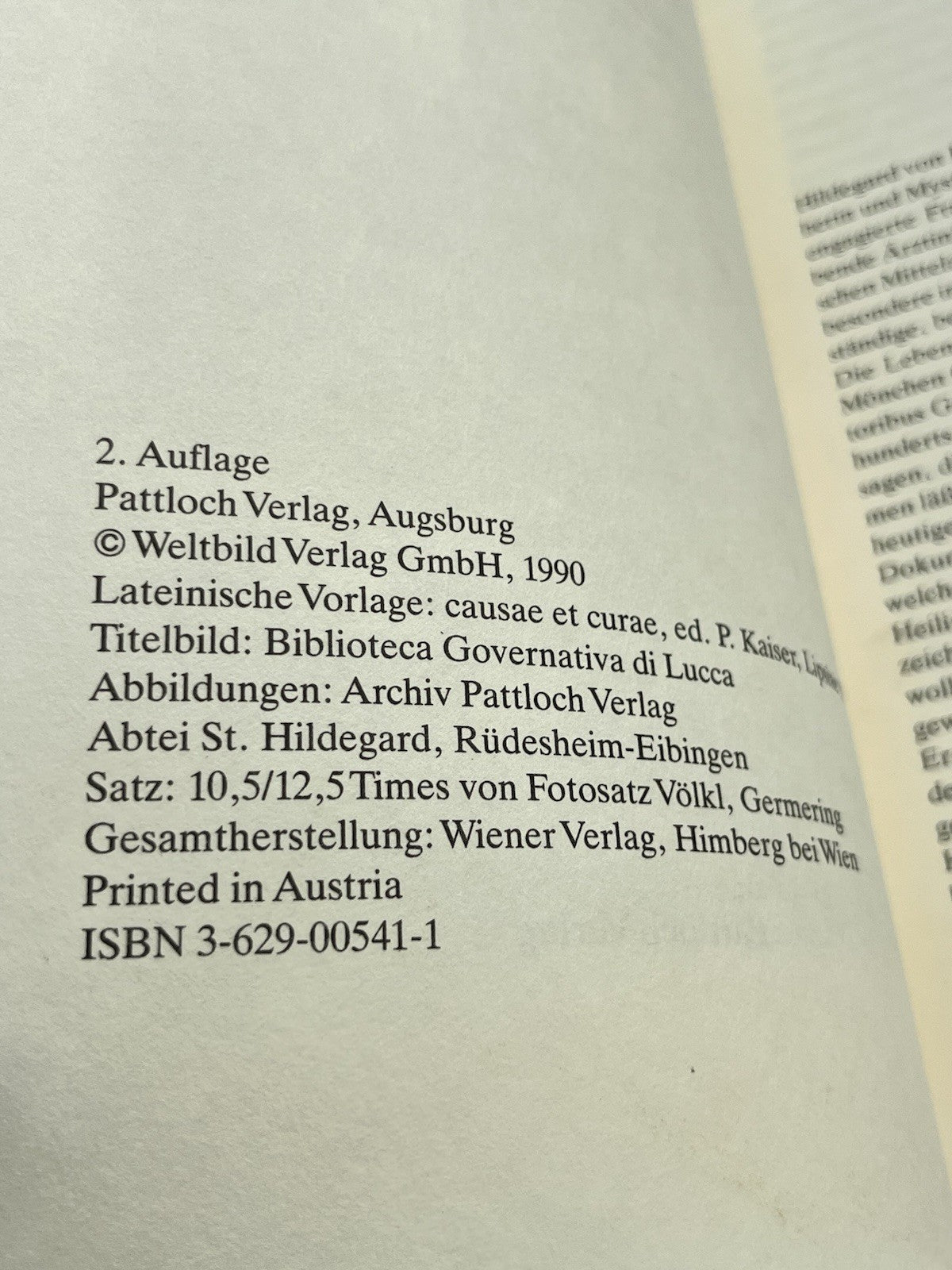 Heilwissen (Healing Knowledge) by Saint Hildegard von Bingen