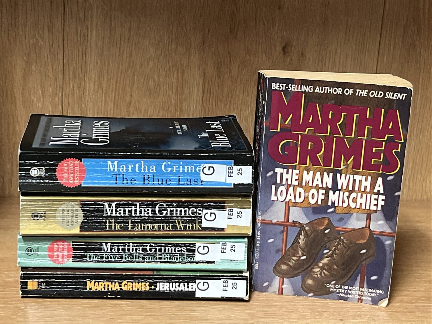 Martha Grimes Mystery Book Lot of 5