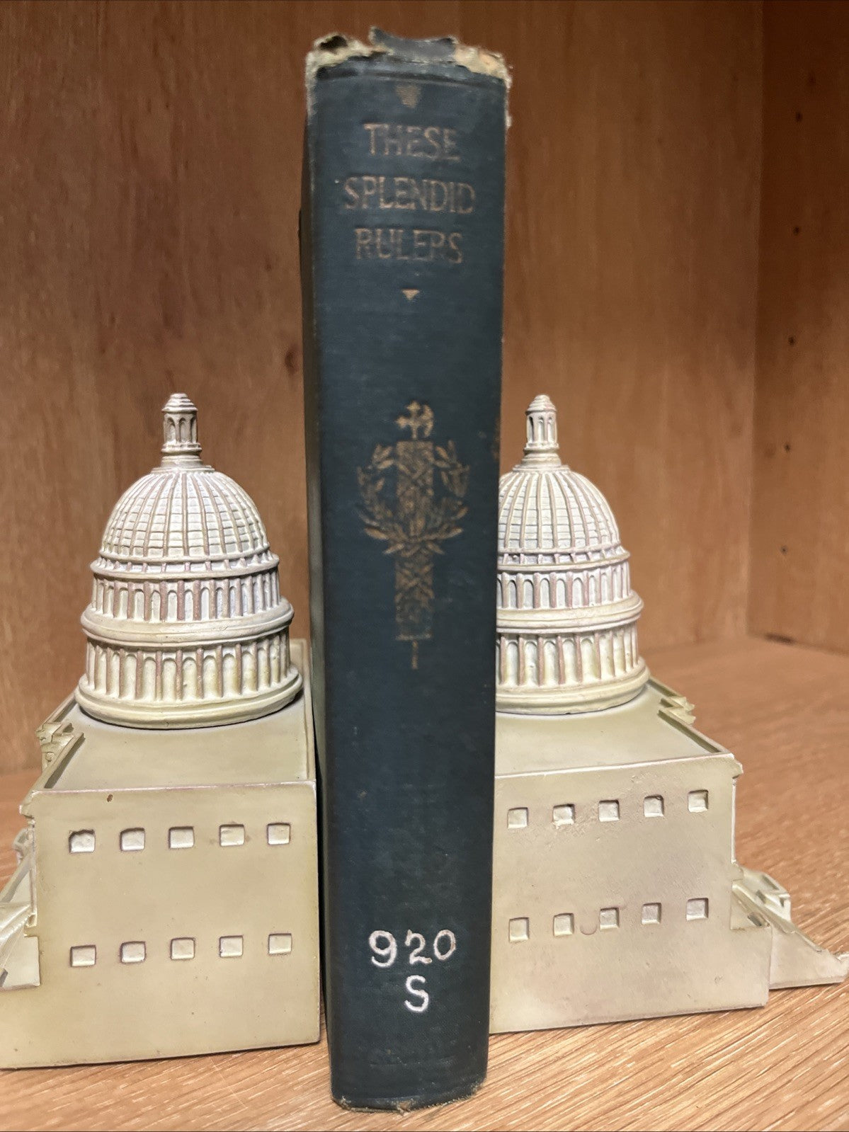 These Splendid Rulers, The Golden Ages Of The World,With Introduction And ..1926