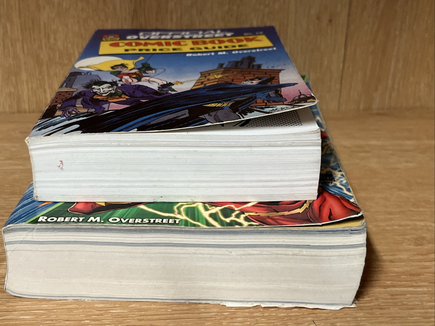 Official Overstreet Comic Book Price Guide  - 19 & 48 Edition 1989 | 2018-2019