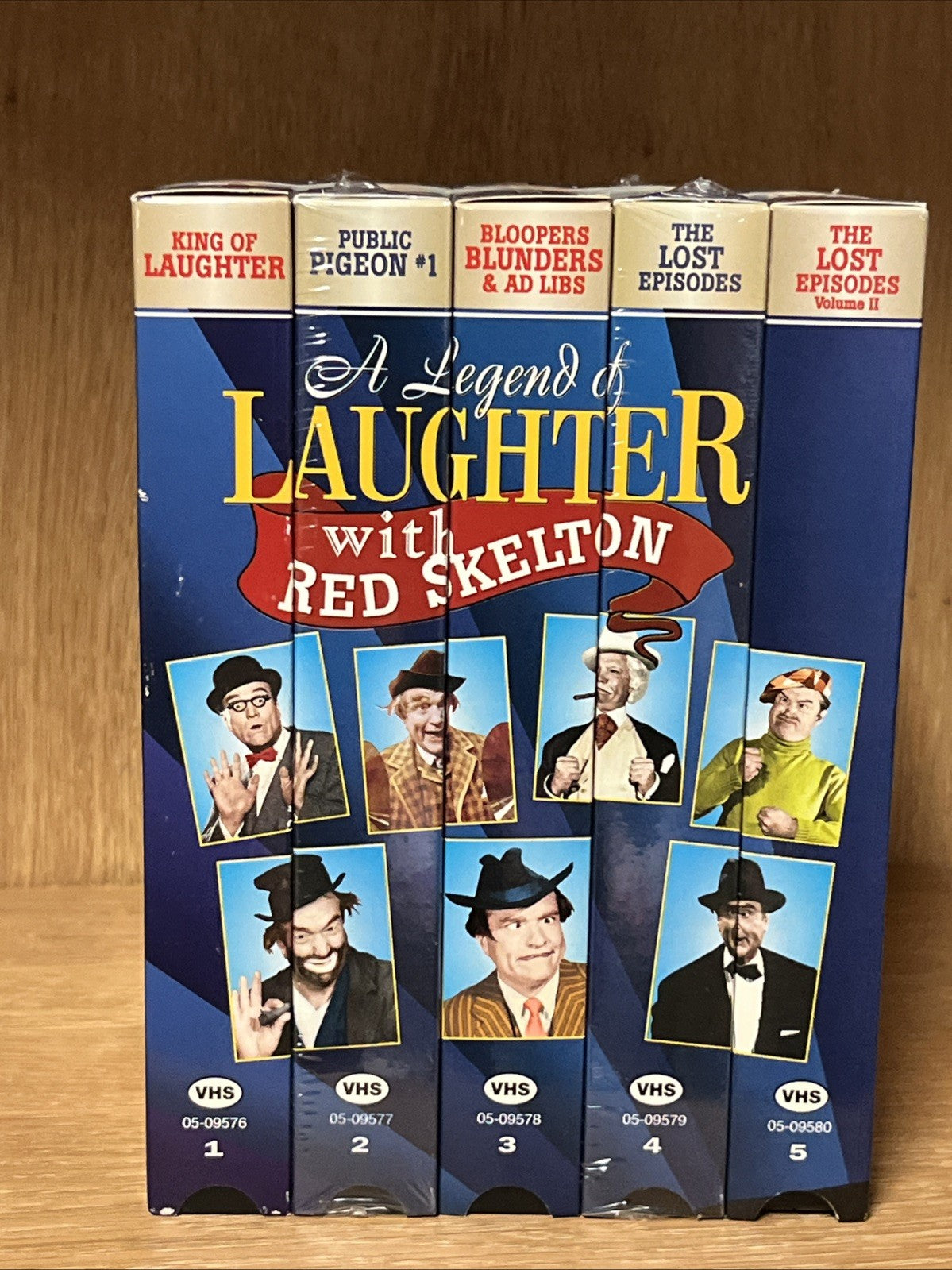 A LEGEND OF LAUGHTER WITH RED SKELTON ~ LIKE NEW SOME SEALED ,5 PACK VHS TAPES