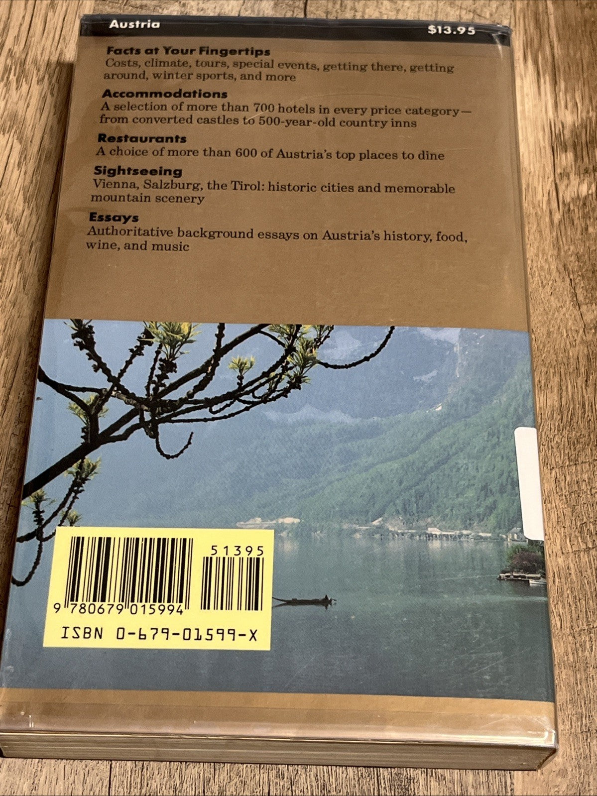 Fodors '89 Austria With Essays On Culture, Food And Wine