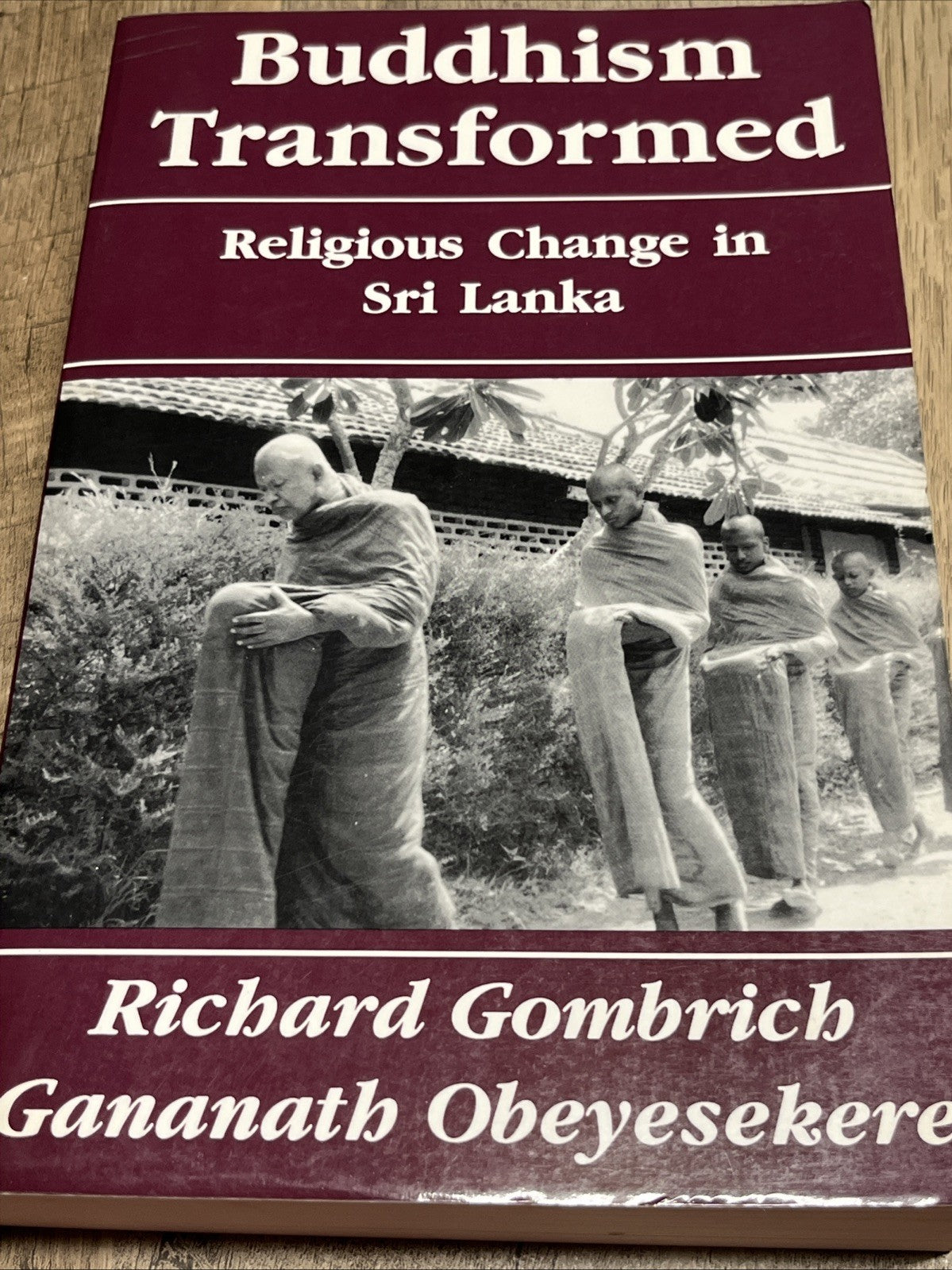 Buddhism Transformed : Religious Change in Sri Lanka 1st Edition 1988