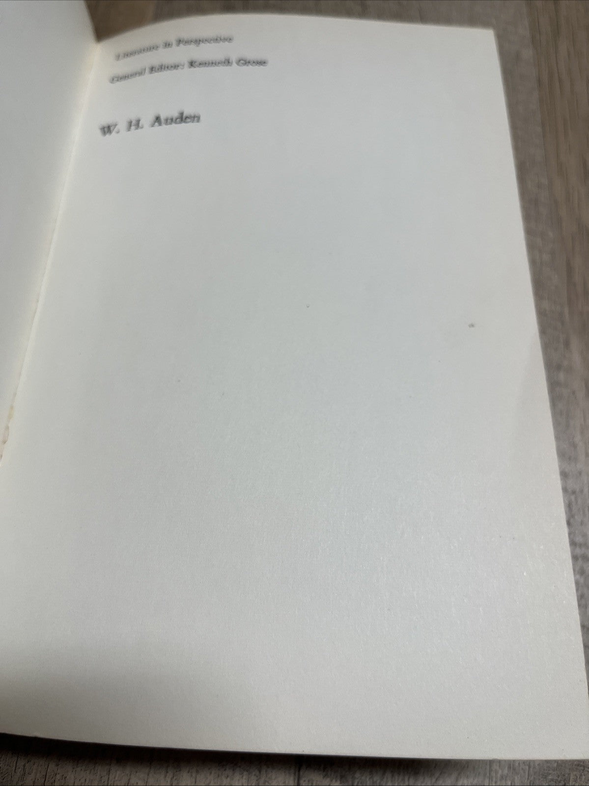 Literature In Perspective W.H. Auden by Davison Dennis - First Edition- PBK 1970