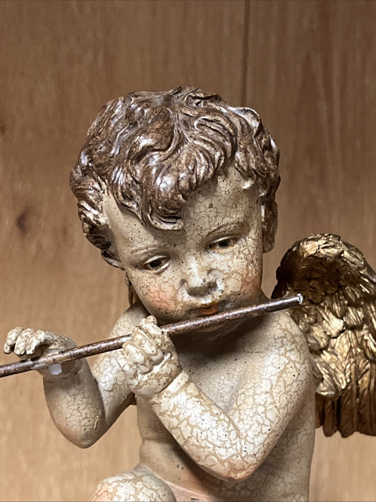 Figure Angel with Flute on Ball made of Artificial Resin (9 x 22 cm)