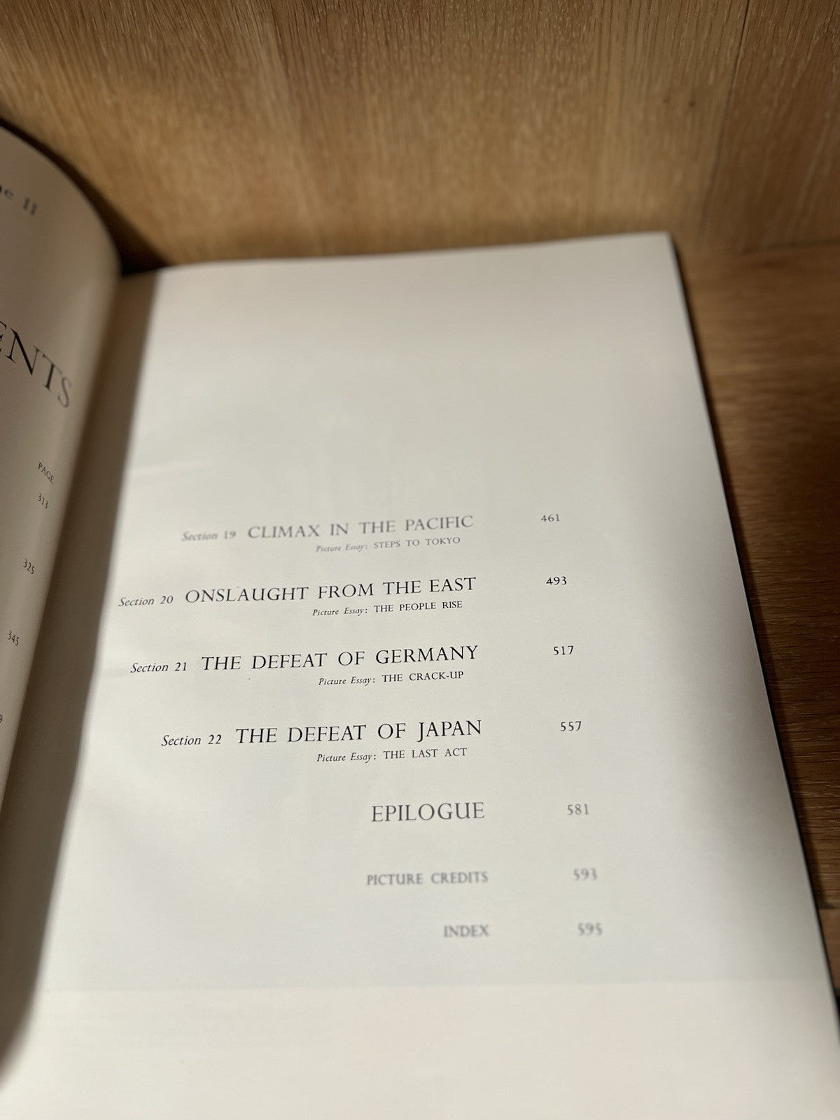 THE SECOND WORLD WAR VOLUMES I AND II WINSTON CHURCHILL and LIFE SLIPCASED 1959